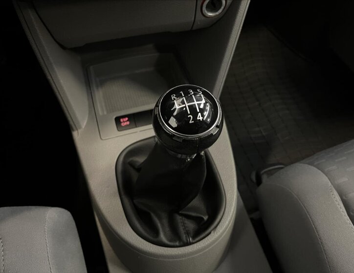 Volkswagen Touran MPV 1,6 l 75 kw