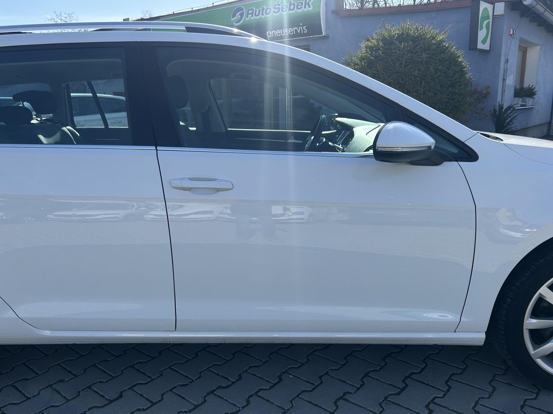 Volkswagen Golf Kombi 2,0 l 110 kw