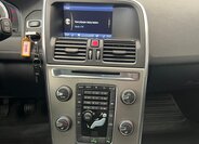 Volvo XC60 SUV / Terénní 2,0 l 120 kw