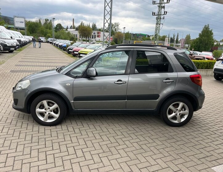 Suzuki SX4 SUV / Terénní 1,6 l 79 kw
