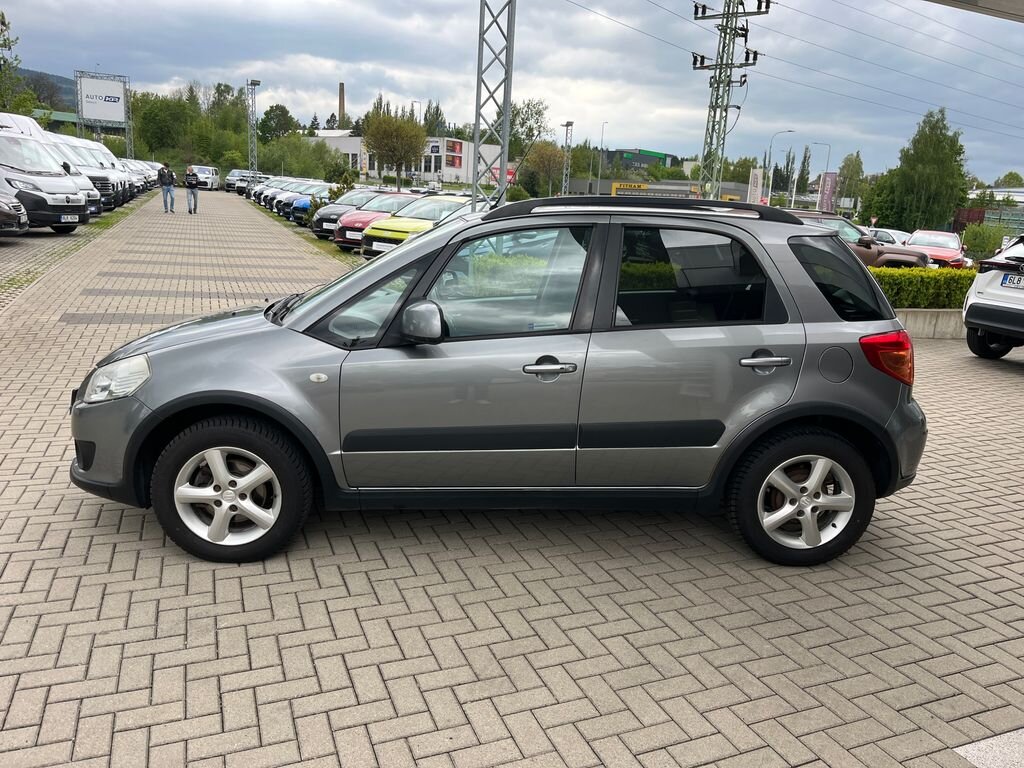 Suzuki SX4 SUV / Terénní 1,6 l 79 kw