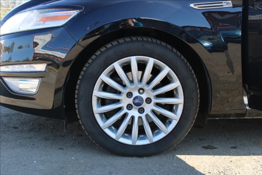 Ford Mondeo Liftback 1,6 l 118 kw