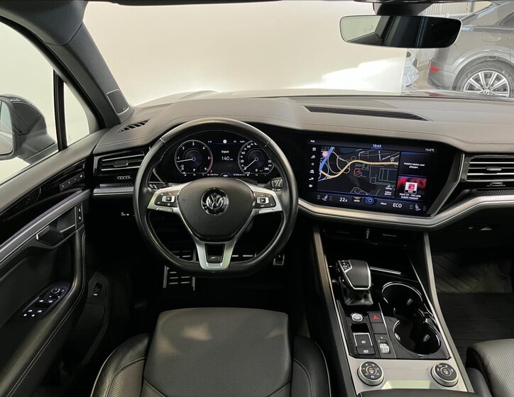 Volkswagen Touareg SUV 3,0 l 210 kw