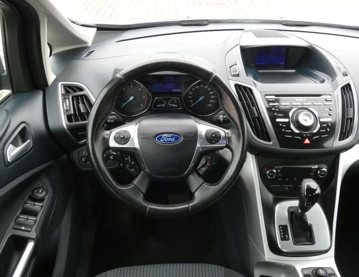 Ford Grand C-MAX 32