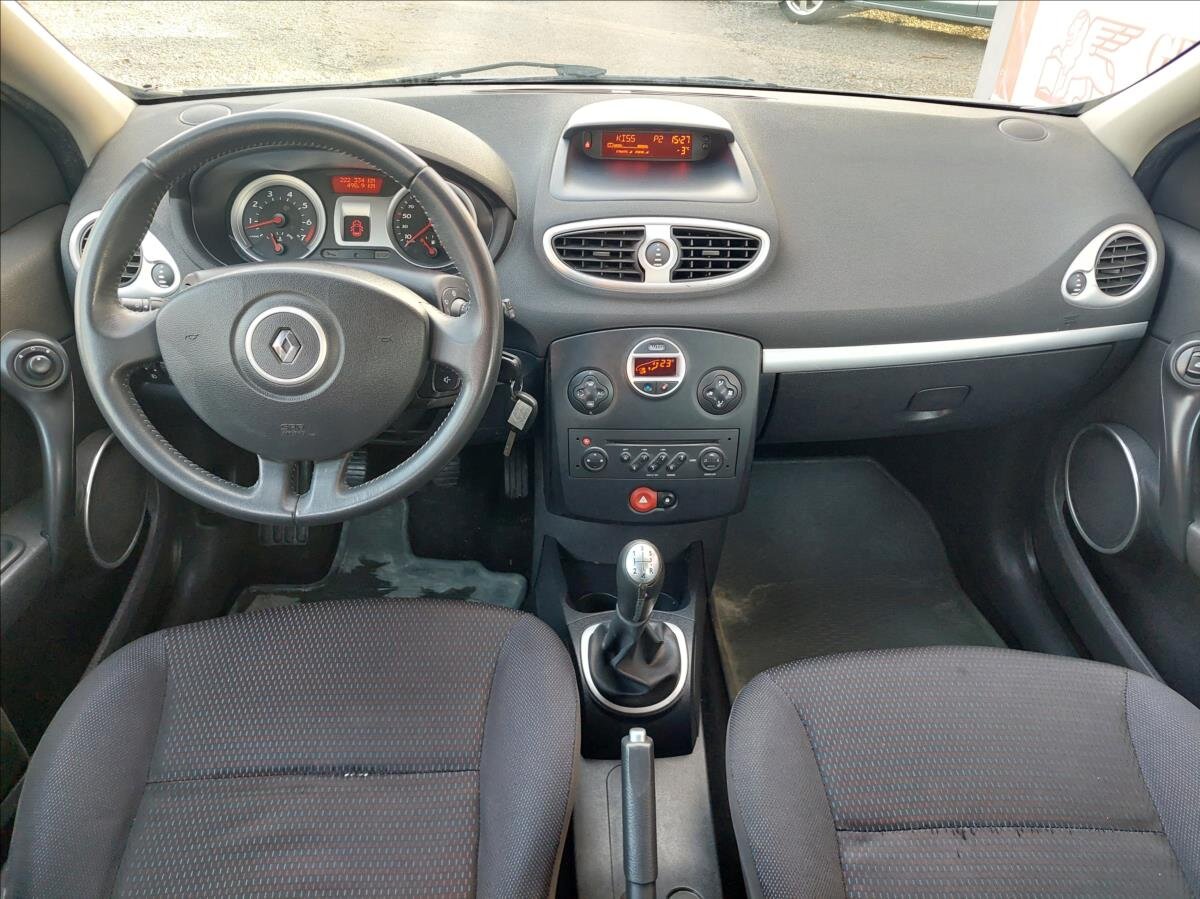 Renault Clio Kombi 1,1 l 74 kw