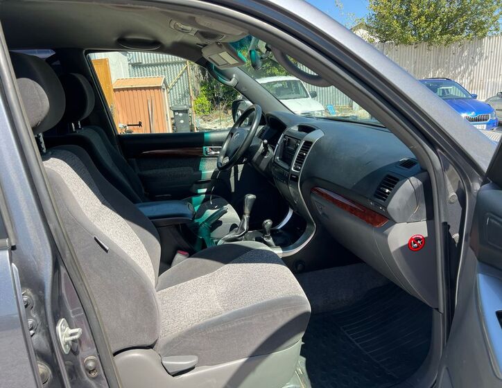 Toyota Land Cruiser 10