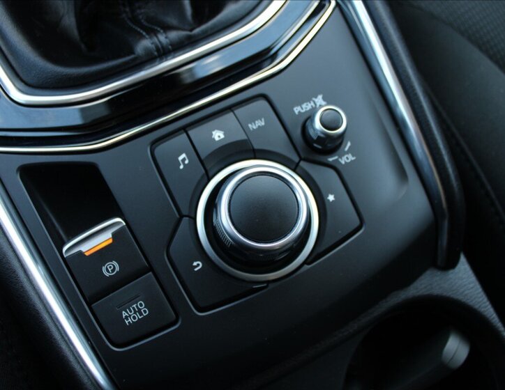 Mazda CX-5 SUV / Terénní 2,0 l 118 kw