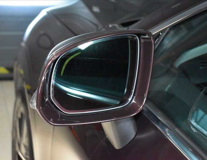 Volvo XC60 SUV / Terénní 2,0 l 184 kw