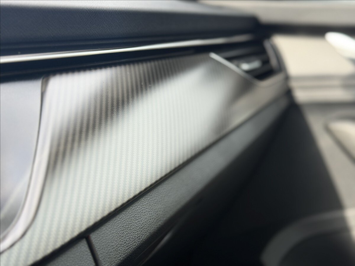 Škoda Kamiq SUV / Terénní 1,5 l 110 kw