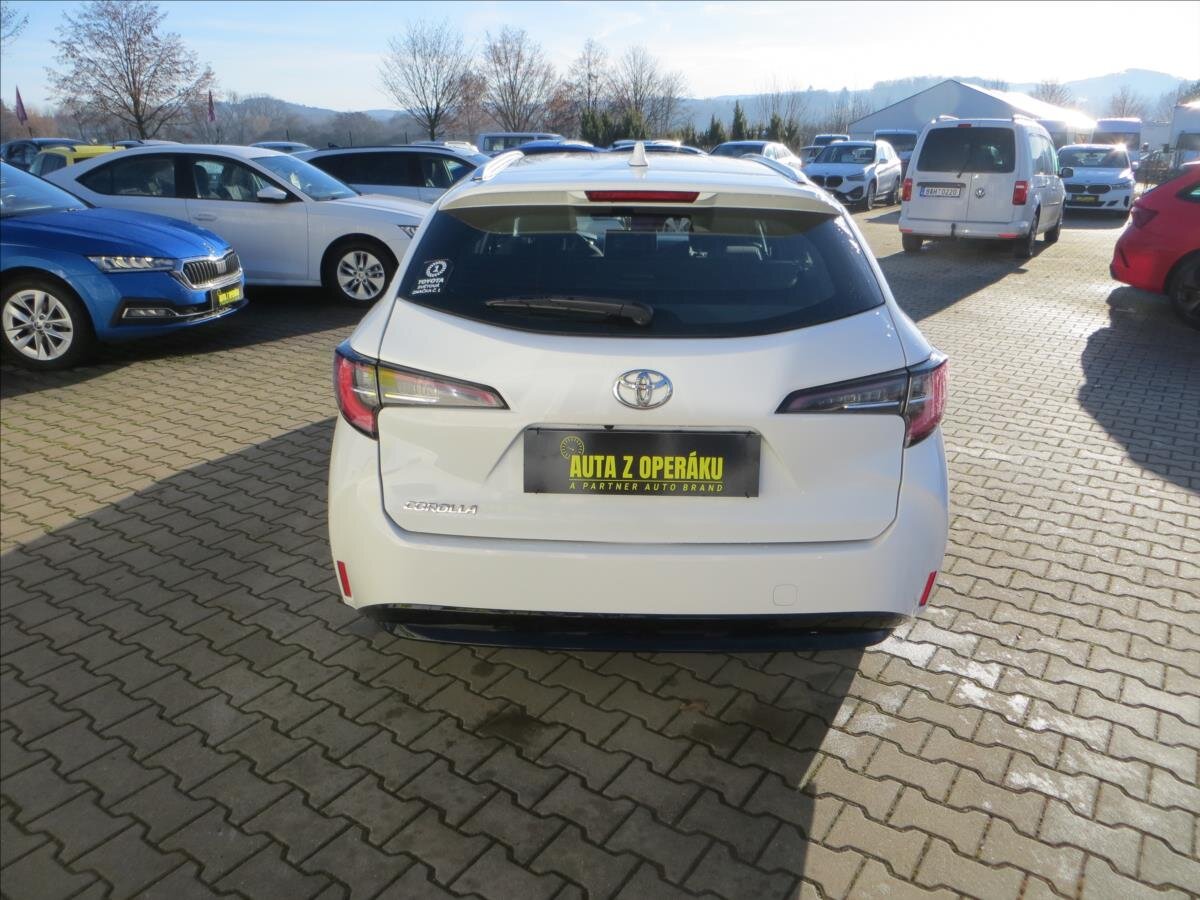 Toyota Corolla Kombi 1,2 l 85 kw