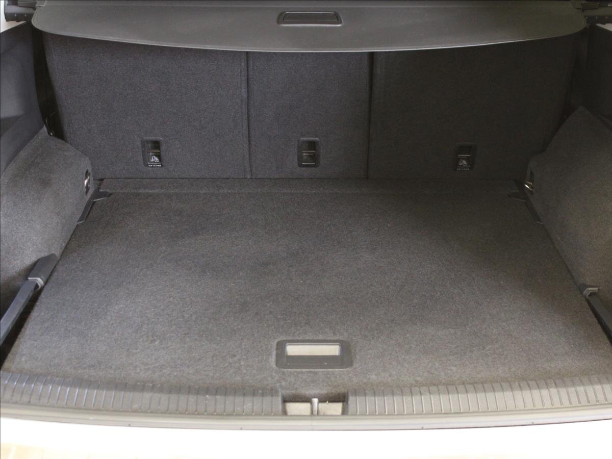 Volkswagen Tiguan Allspace SUV / Terénní 2,0 l 147 kw