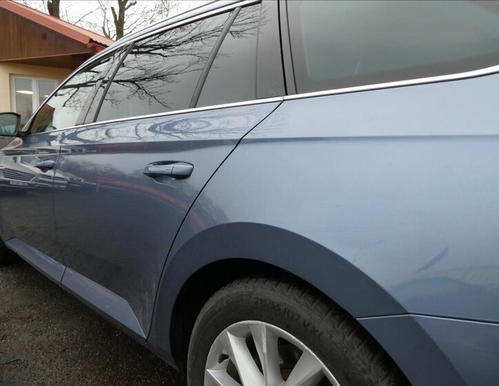 Škoda Superb 16