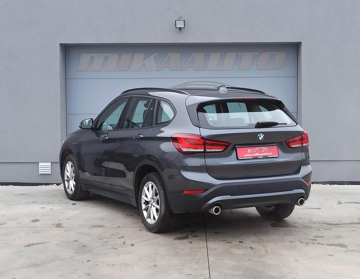 BMW X1 7