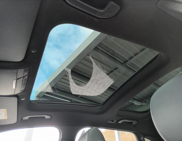 Mercedes-Benz GLC SUV / Terénní 2,0 l 180 kw