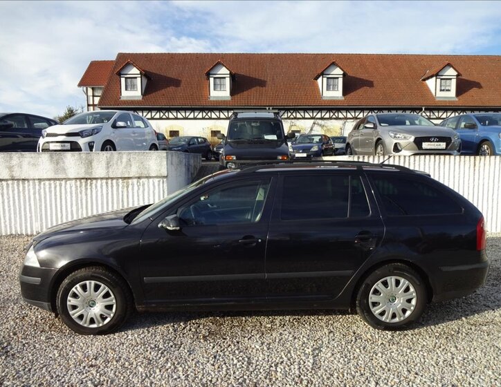 Škoda Octavia Kombi 2,0 l 103 kw