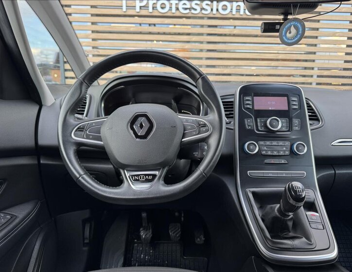 Renault Grand Scénic 5