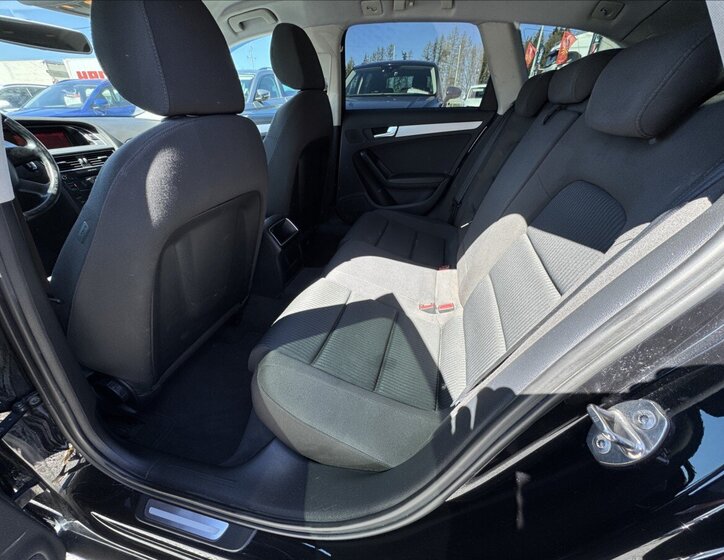 Audi A4 Kombi 2,0 l 105 kw