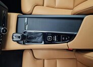 Volvo V90 Kombi 2,0 l 173 kw