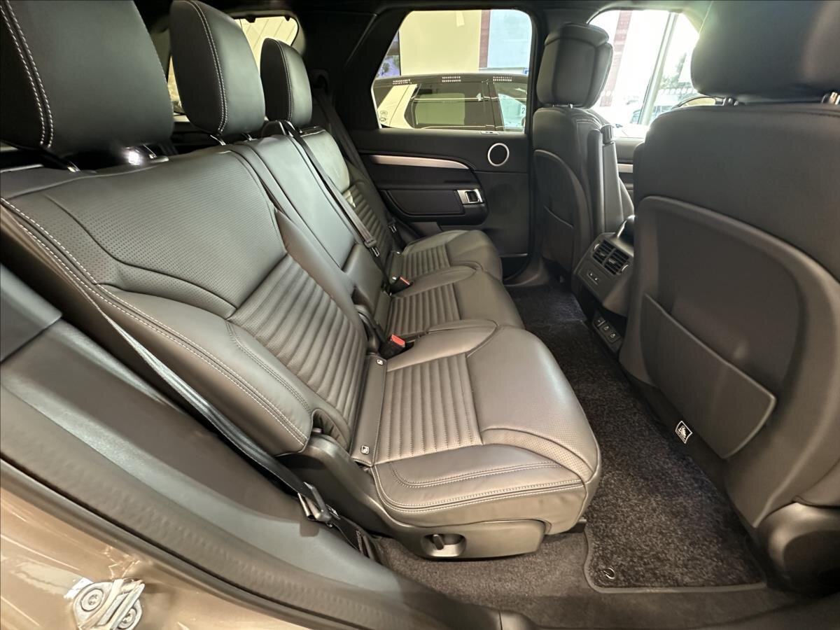 Land Rover Discovery SUV / Terénní 3,0 l 257 kw