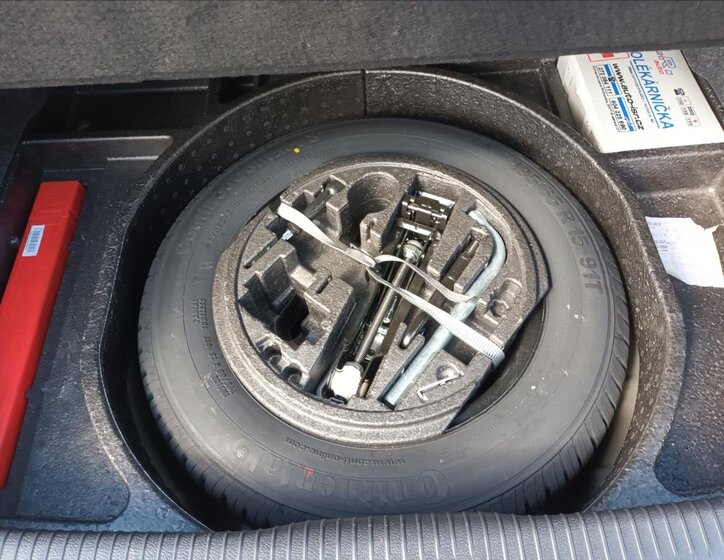 Volkswagen Golf Hatchback 1,4 l 59 kw