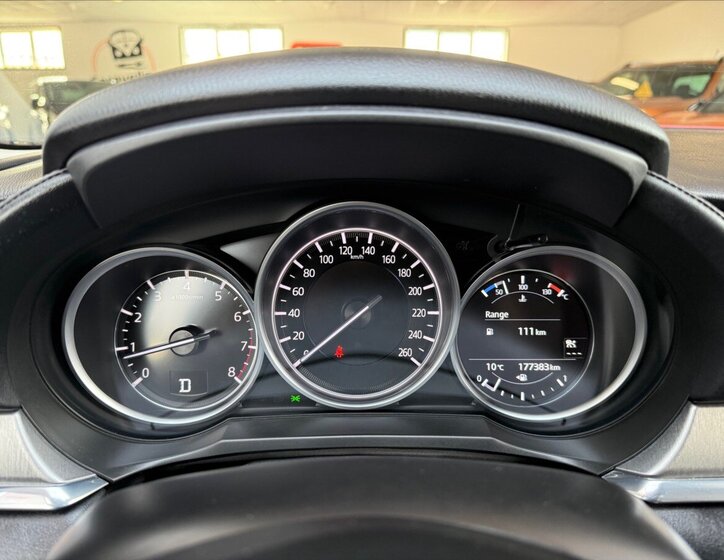 Mazda 6 Sedan 2,0 l 121 kw