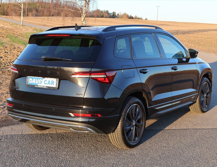 Škoda Karoq SUV / Terénní 2,0 l 140 kw