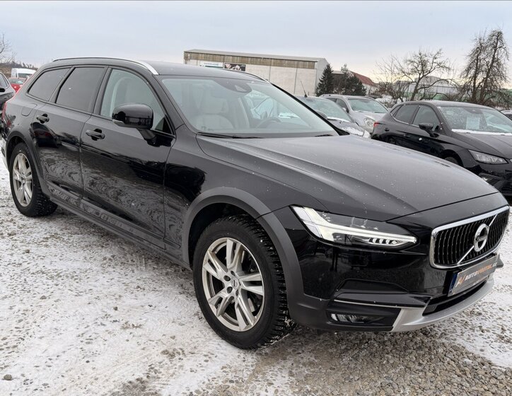 Volvo V90 Kombi 2,0 l 184 kw