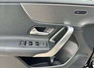 Mercedes-Benz Třídy A Hatchback 1,3 l 120 kw