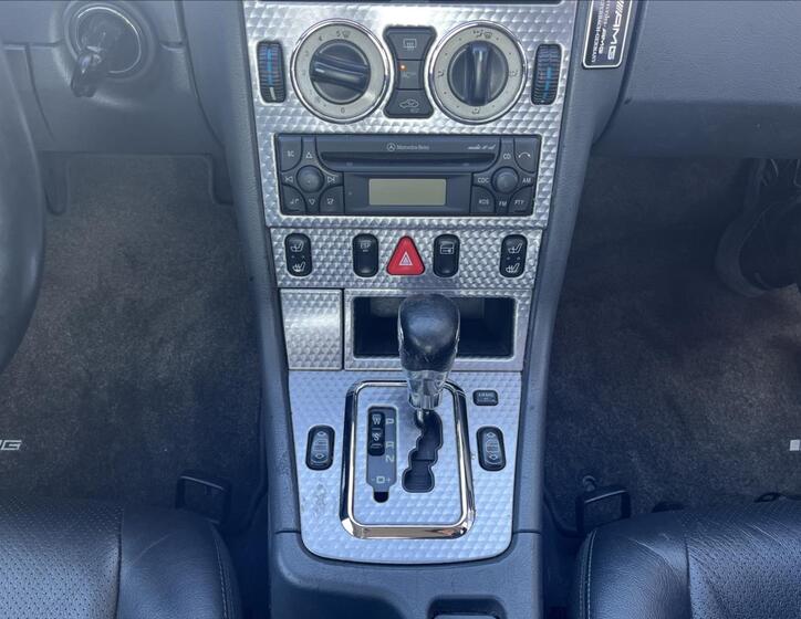 Mercedes-Benz SLK 13