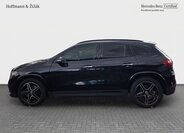Mercedes-Benz GLA 8