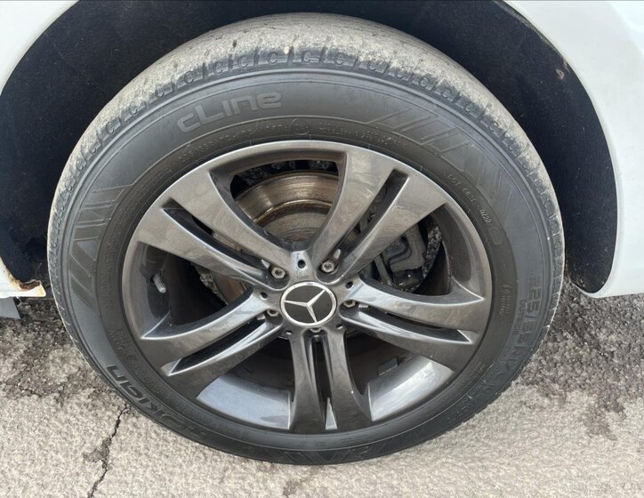 Mercedes-Benz Vito MPV 2,1 l 140 kw