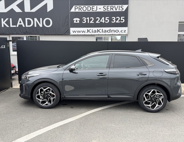 KIA XCeed SUV / Terénní 1,6 l 0