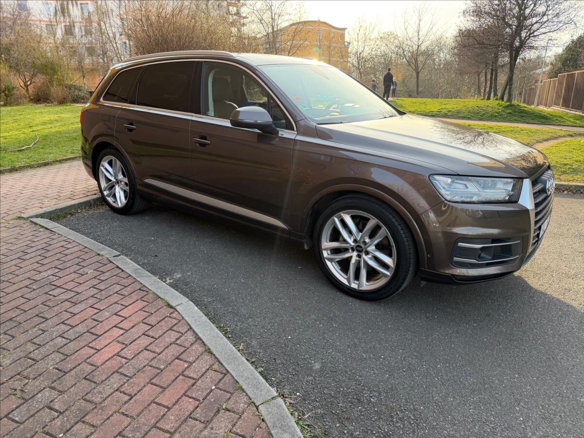 Audi Q7 SUV / Terénní 3,0 l 200 kw