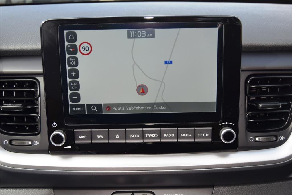 KIA Stonic SUV 1,2 l 57 kw