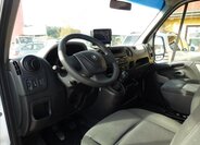Renault Master 18