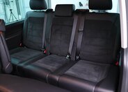 Volkswagen Multivan 14