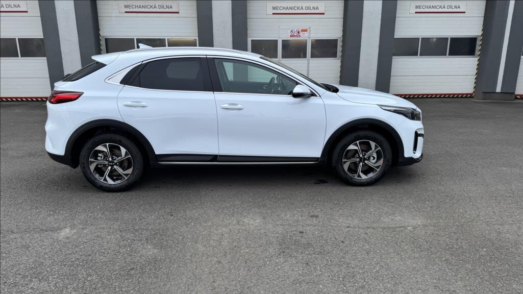 KIA XCeed SUV / Terénní 1,6 l 110 kw