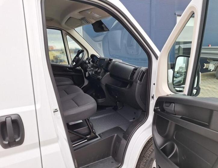 Peugeot Boxer 8