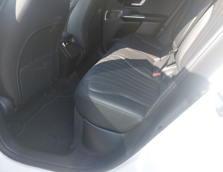 Mercedes-Benz EQE 15