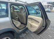 Volvo XC70 16