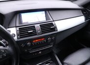 BMW X6 SUV 3,0 l 225 kw