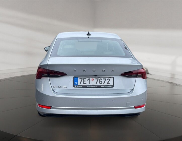 Škoda Octavia Liftback 2,0 l 85 kw