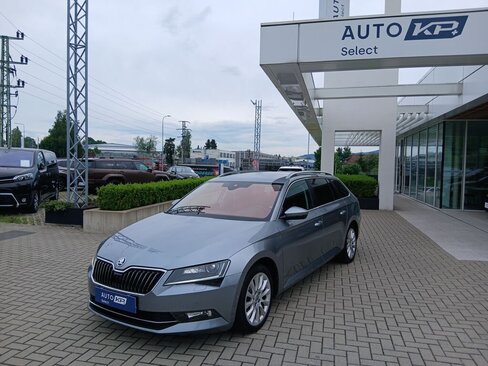 Škoda Superb Kombi 2,0 l 140 kw