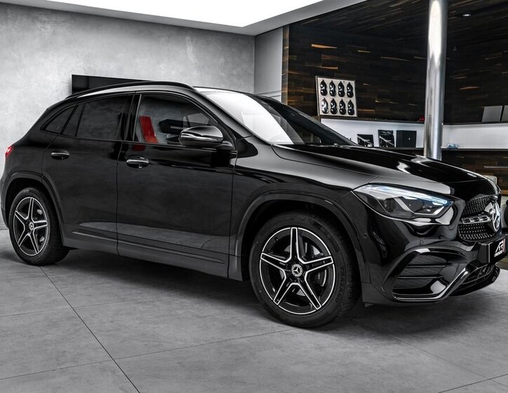 Mercedes-Benz GLA SUV 2,0 l 110 kw