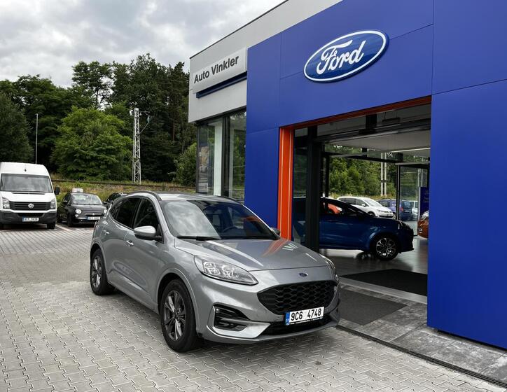 Ford Kuga 1