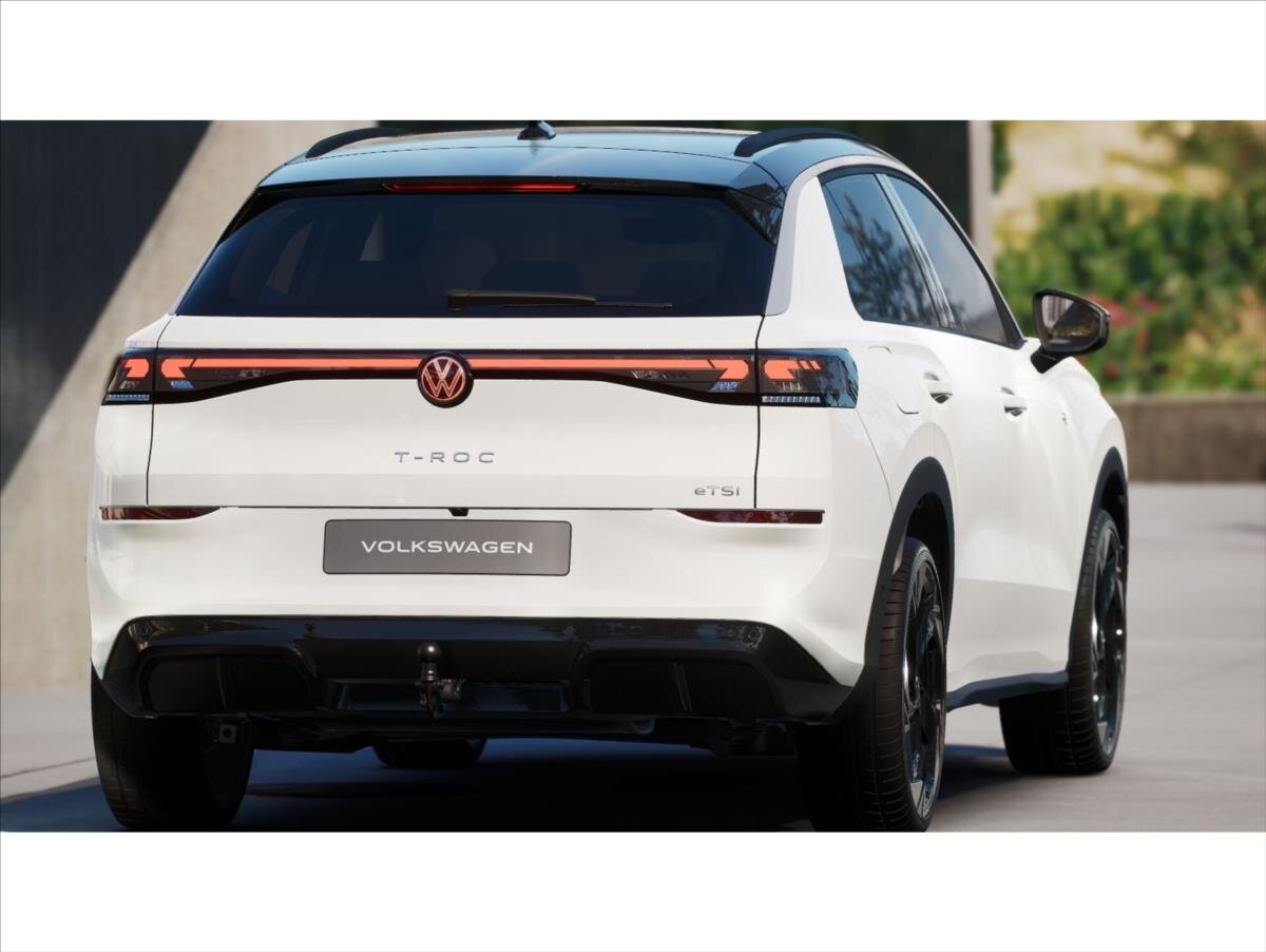 Volkswagen T-Roc SUV / Terénní 1,5 l 110 kw