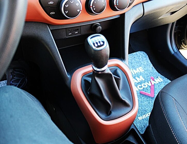 Hyundai i10 Hatchback 998,0 48 kw