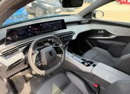 Peugeot 3008 SUV / Terénní 1,2 l 107 kw