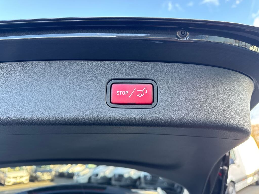 Mercedes-Benz GLC SUV / Terénní 2,0 l 145 kw