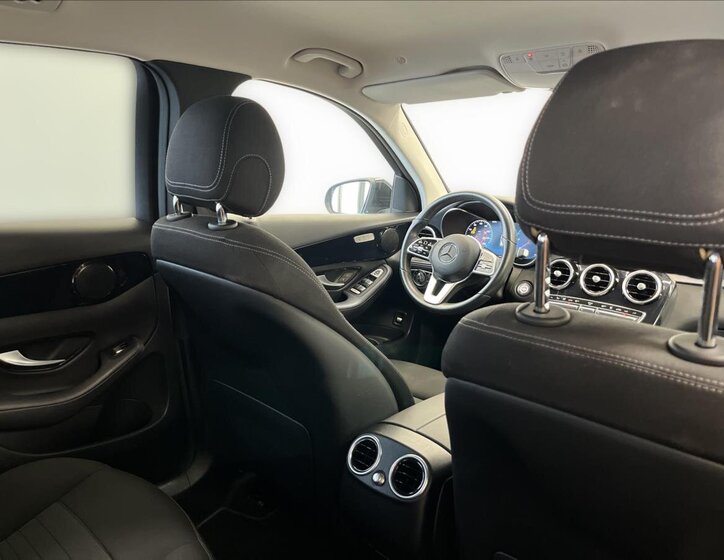 Mercedes-Benz GLC SUV 2,0 l 120 kw